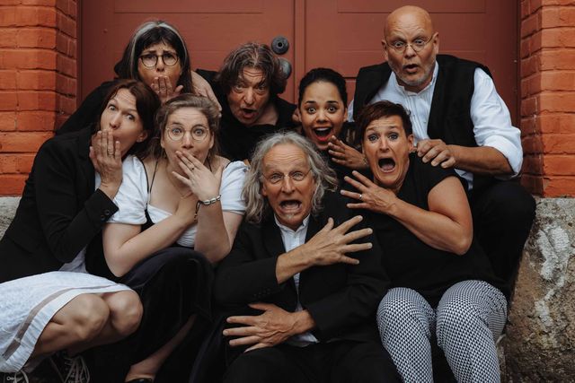 Romantic-Comedy Improshow 🎭